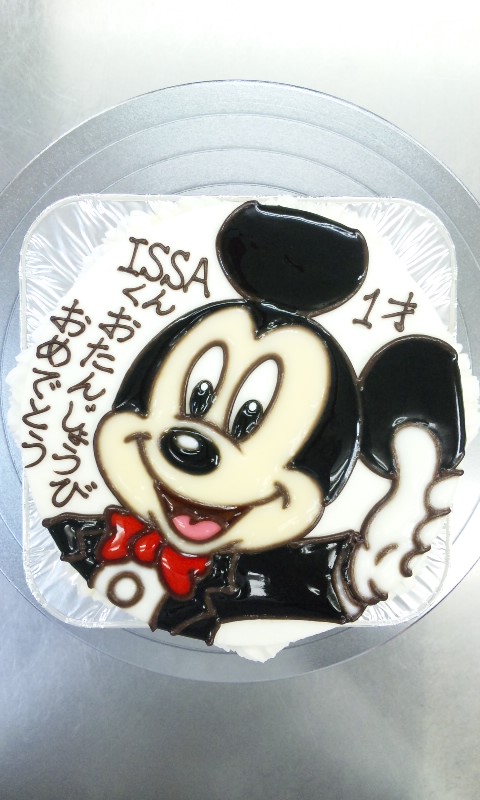 ミッキーマウス のイラストケーキ タキシード着用ver ケーキはキャンバス ここまで描ける
