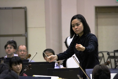 女性 指揮 者 日本 人