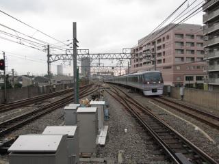 使用を停止した練馬高野台駅石神井公園方の留置線。