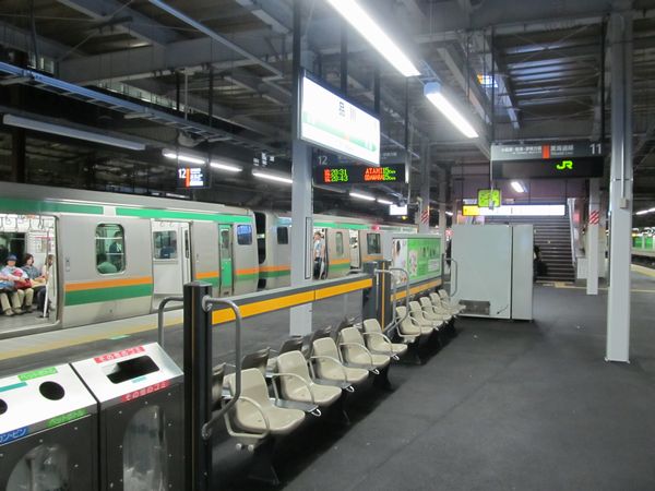 9月23日より東海道線下り本線として使用を再開した12番線。