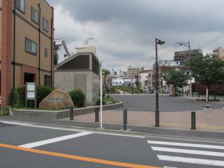 新太田町駅跡の広場。